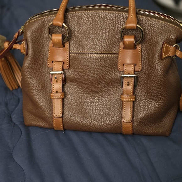 Dooney & Bourke Bristol satchel w/accessories - Picture 10 of 13